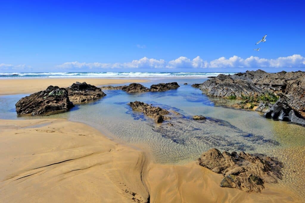Best beaches in Cornwall with rock pools
