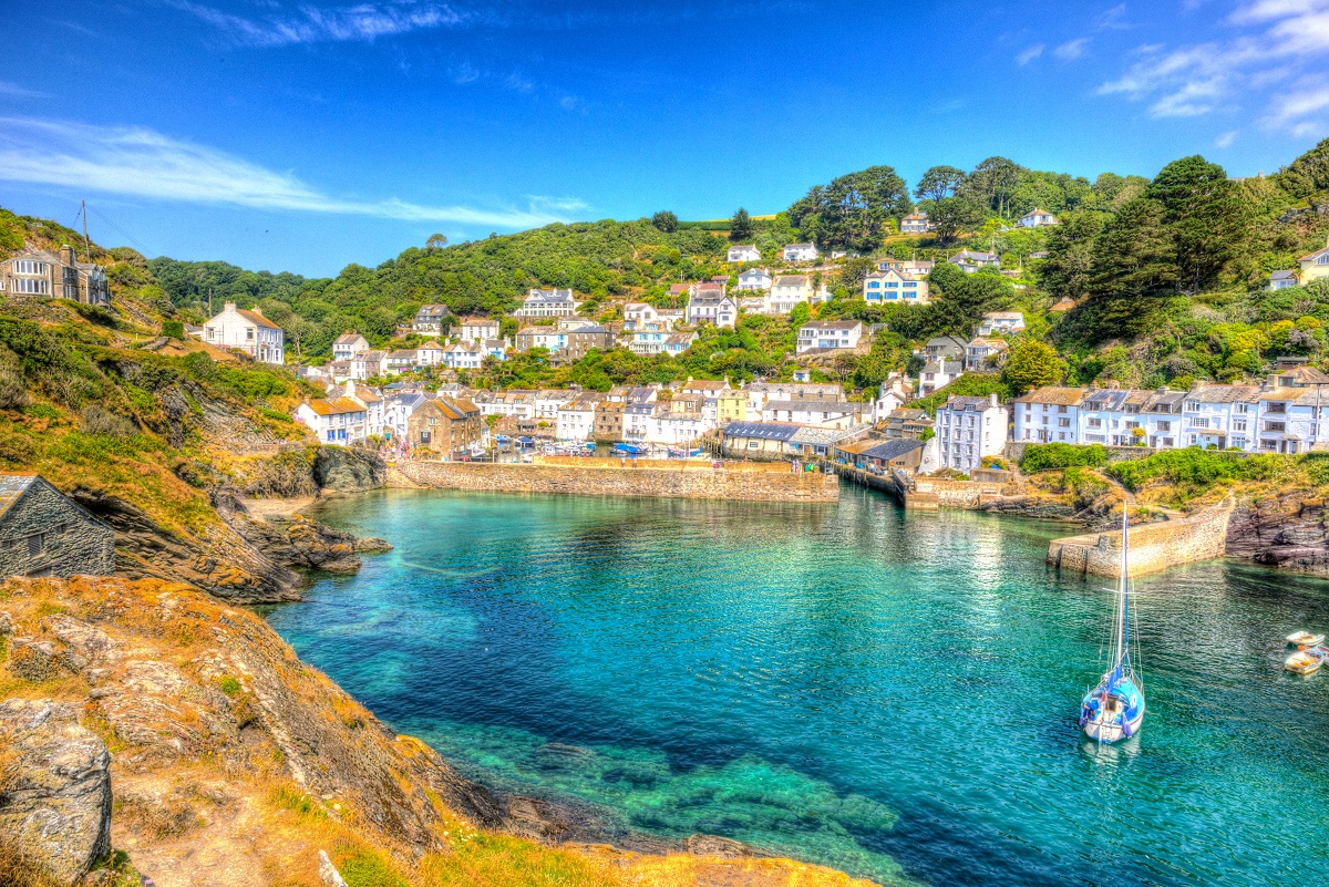 A Guide To Visiting Cornwall In The Summer Dolphin Holidays