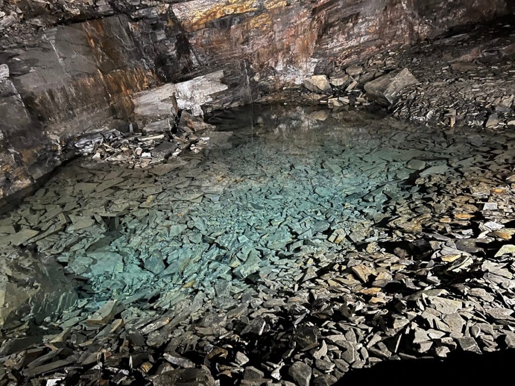 A photograph of one of the caves at Carnglaze Caverns